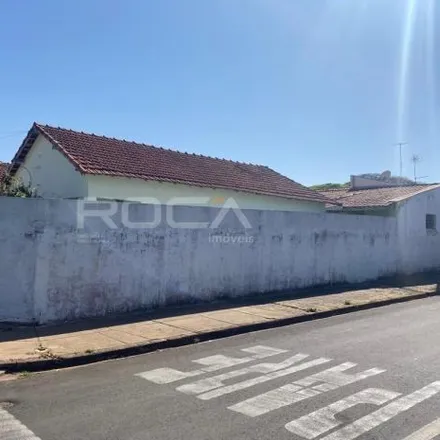Buy this 2 bed house on Rua José Albuquerque Vaz Granjo in Vila Irene, São Carlos - SP