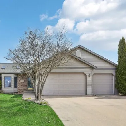 Buy this 4 bed house on 1783 Chadsworth Drive in Sun Prairie, WI 53590