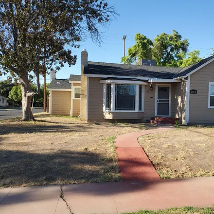 Buy this 3 bed house on 2044 East Michigan Avenue in Fresno, CA 93703