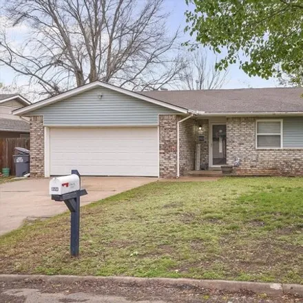 Buy this 3 bed house on 13569 South Hickory Place in Glenpool, Tulsa County