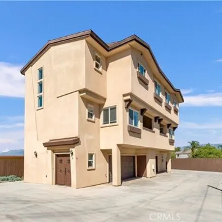 Buy this 1studio house on 25406 Cole Street in Loma Linda, CA 92354