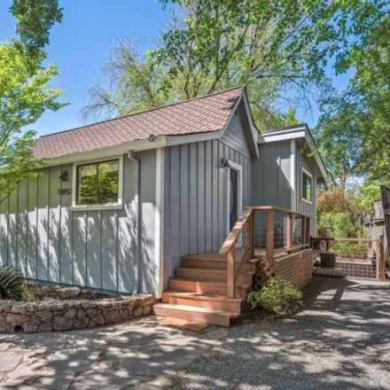Image 1 - 18450 Lucas Avenue, Boyes Hot Springs, Sonoma County, CA 95416, USA - House for sale