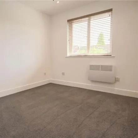 Image 5 - Chisbury Close, Easthampstead, RG12 0TX, United Kingdom - Room for rent