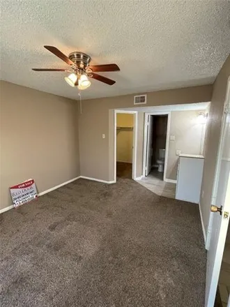 Image 4 - Saturn Lane, Clear Lake City, Houston, TX 77058, USA - Condo for rent