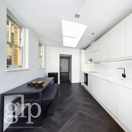 Image 9 - 83 Guilford Street, London, WC1N 1DF, United Kingdom - Apartment for rent