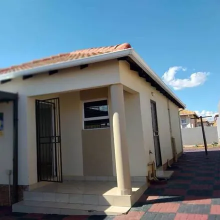 Image 3 - Lesolang Street, Tshwane Ward 17, Gauteng, 0122, South Africa - Apartment for rent