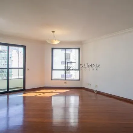 Rent this 3 bed apartment on Edificio Lake Buena Vista in Rua Araguari 679, Indianópolis