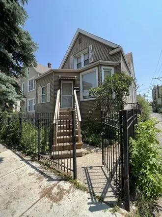 Buy this 4 bed house on 815 North Latrobe Avenue in Chicago, IL 60651