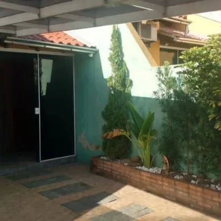 Buy this 2 bed house on Rua Ipiranga in Vila Aliança, Gravataí - RS