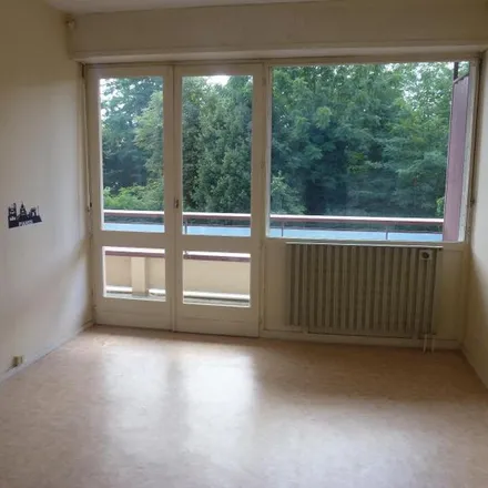 Rent this 1 bed apartment on Espace Xavier Arnozan in Rue du Professeur Arnozan, 33400 Talence