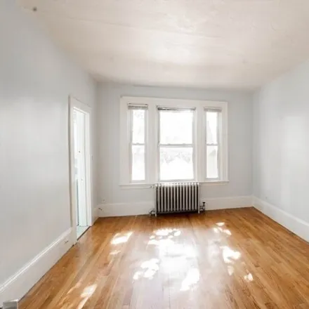 Image 3 - 1789 Commonwealth Avenue, Boston, MA 02135, USA - Apartment for rent