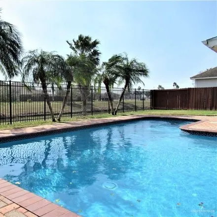 Image 2 - 2904 San Patricio, Mission, TX 78572, USA - House for rent