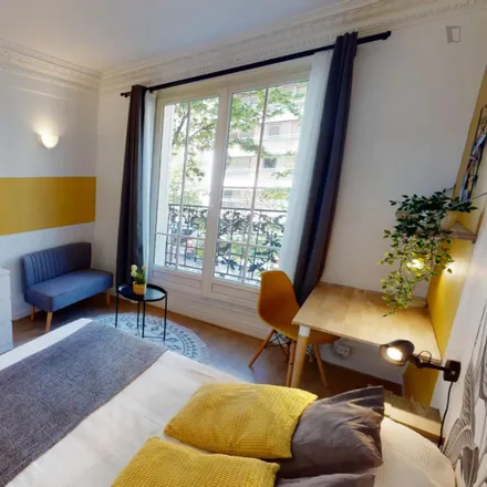 Rent this 3 bed room on 11 Avenue de Versailles in 75016 Paris, France