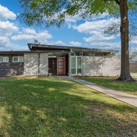 Image 1 - 4914 Goose Creek Drive, Baytown, TX 77521, USA - House for sale