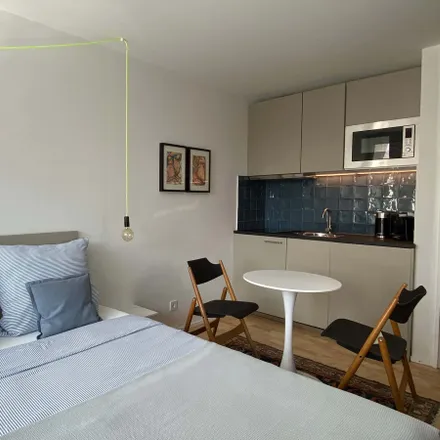 Rent this 1 bed apartment on Ungererstraße 108 in 80805 Munich, Germany