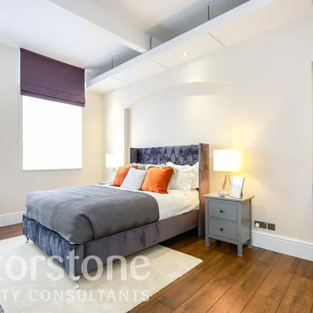 Rent this 3 bed apartment on City Reach in 22 Dingley Road, London