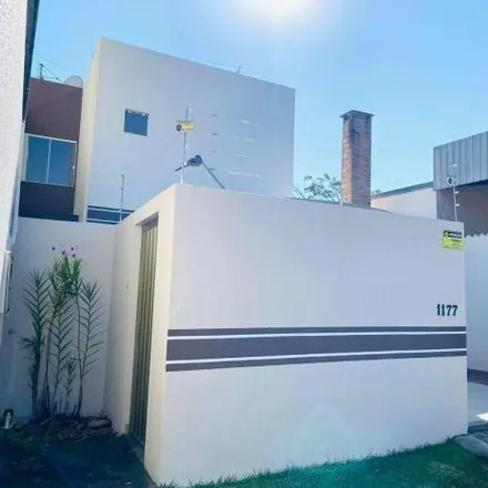 Buy this studio house on Rua Arco-Íris in Nova Cidade, Cascavel - PR