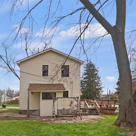 Image 7 - 1556 Wilmot Street, West Bloomfield Township, MI 48324, USA - House for sale