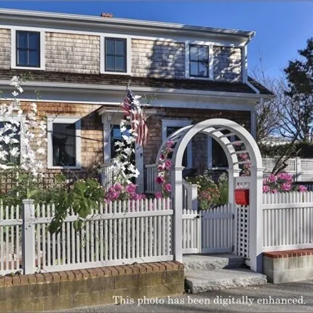 Image 1 - 7 Conway Street, Barnstable County, Provincetown, MA 02657, USA - House for sale