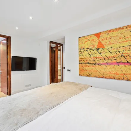 Rent this 3 bed apartment on 10 Brompton Place in London, SW3 1PU