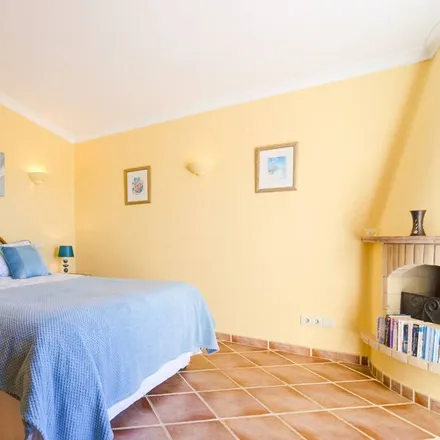 Rent this 5 bed house on Lagoa e Carvoeiro in Faro, Portugal
