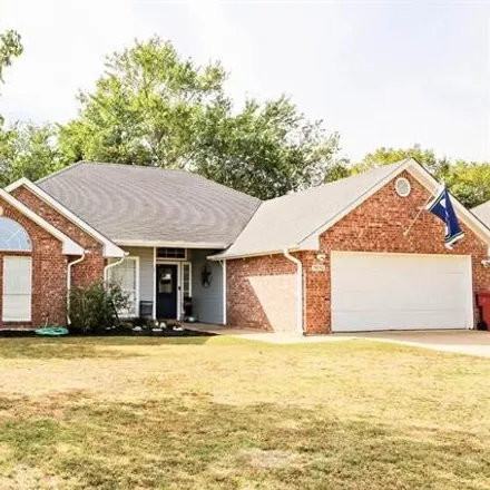 Buy this 3 bed house on 5850 Elm Drive in Reno, Lamar County