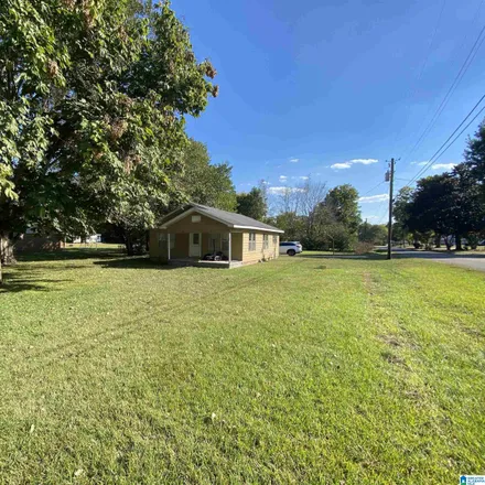 Image 1 - 701 Sadler Avenue, Raimund, Jefferson County, AL 35020, USA - House for sale