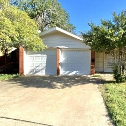 Image 2 - 5188 46th Street, Lubbock, TX 79414, USA - House for sale