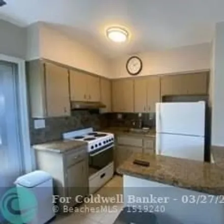 Image 2 - 2847 Middle River Drive, Coral Ridge, Fort Lauderdale, FL 33306, USA - Apartment for rent