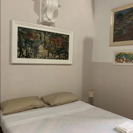 Rent this 1 bed apartment on Spaghetteria l'Archetto in Via dell'Archetto 26, 00187 Rome RM