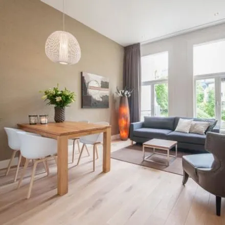 Rent this 2 bed apartment on Eendrachtsweg 27B-BE in 3012 LB Rotterdam, Netherlands