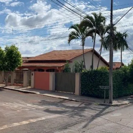 Buy this 4 bed house on Rua Alberto Spiacci in Ibiporã - PR, 86200-000