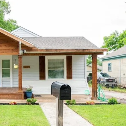 Buy this 4 bed house on 721 Melba Street in Dallas, TX 75208