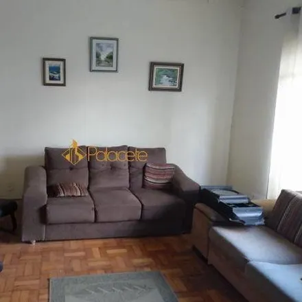 Buy this 3 bed house on Estádio Dr. Antônio Pinheiro Júnior (Ferroviária) in Rua Conselheiro Rodrigues Alves, Boa Vista