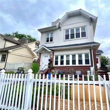 Image 1 - 4916 Surf Avenue, New York, NY 11224, USA - House for sale