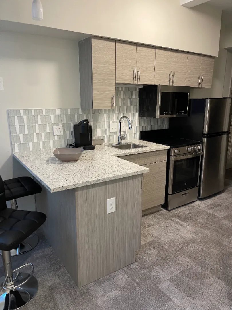 1417 W 9th Street | 1 bed apartment for rent