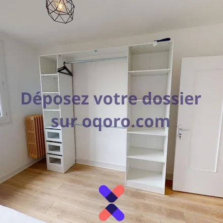 Image 7 - 1 Rue Perrin de la Touche, 35064 Rennes, France - Apartment for rent