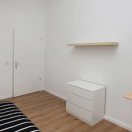 Rent this 1 bed apartment on Nice2SeeU in Warschauer Straße 65, 10243 Berlin