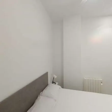 Rent this 1 bed apartment on Madrid in Calle de Pedro Antonio de Alarcón, 62