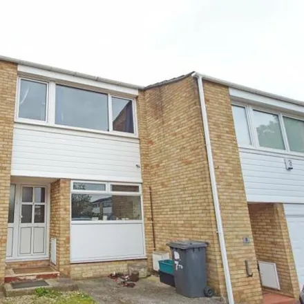 Rent this 5 bed townhouse on 25 Timber Dene in Bristol, BS16 1TN
