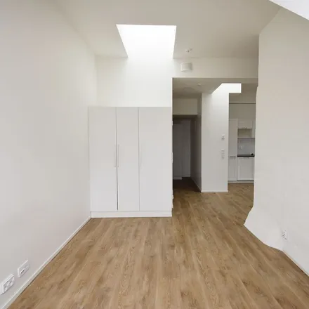 Rent this 2 bed apartment on Franzéninkatu in 00530 Helsinki, Finland