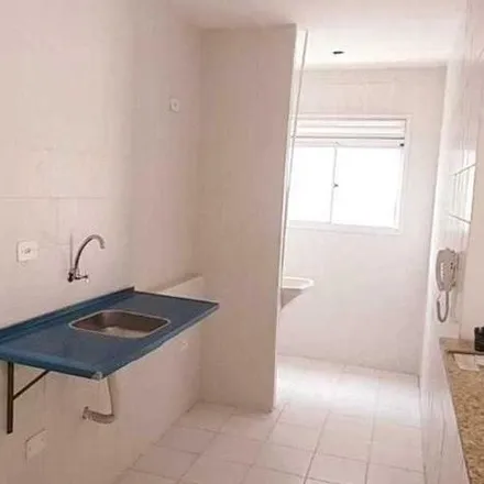 Buy this 2 bed apartment on Rua São Felix do Piauí in Itaquera, São Paulo - SP