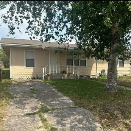 Buy this 5 bed house on West Huisache Avenue in Kingsville, TX 78363