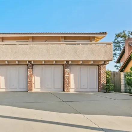 Image 2 - 202 East Country Hills Drive, La Habra, CA 90631, USA - House for sale