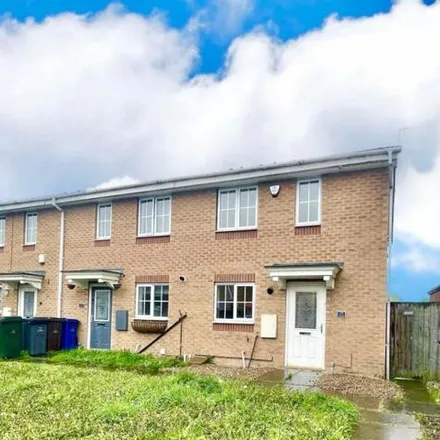 Buy this 3 bed house on Hall Croft in Darfield, S73 8BP