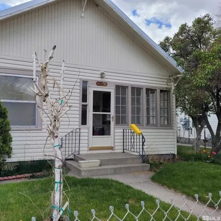 Buy this 3 bed house on Choice Wireless in Garrison Street, Winnemucca