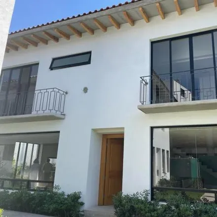 Buy this 3 bed house on unnamed road in Colonia Camino Real de Tetelpan, 01700 Mexico City