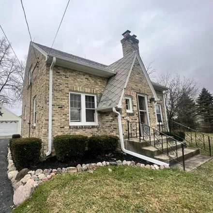 Buy this 3 bed house on unnamed road in Sturtevant, Racine County
