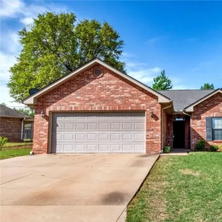 Buy this 3 bed house on 873 Tilghman Drive in Chandler, OK 74834