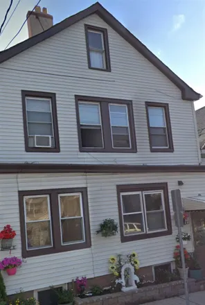 Buy this 4 bed duplex on 627 61st Street in West New York, NJ 07093
